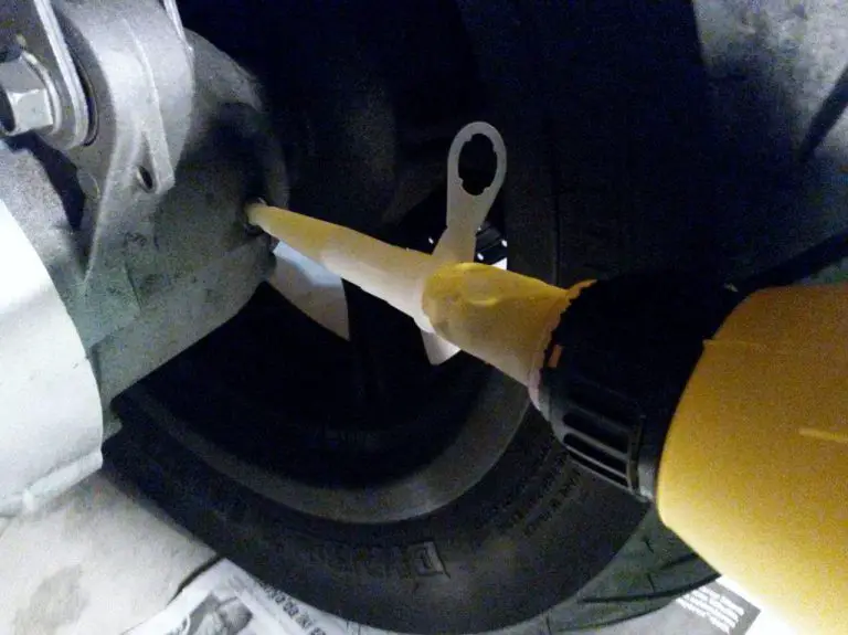 Transmission Fluid Vs Gear Oil Car Transmission Guide